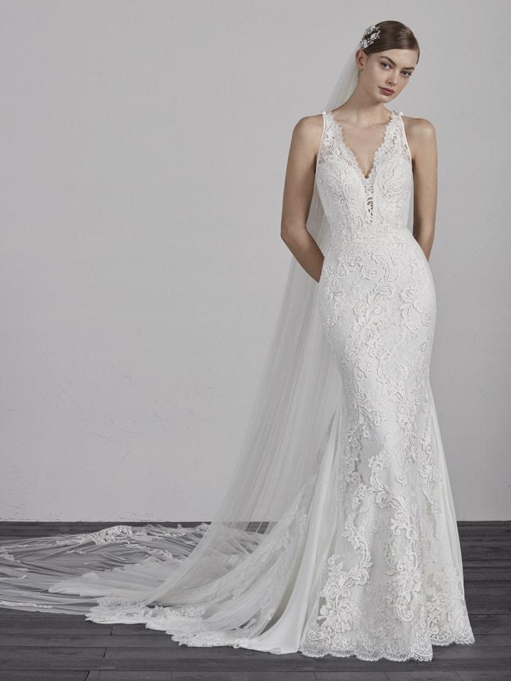 Pronovias