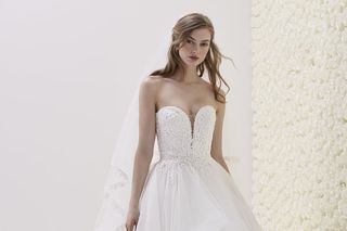 Pronovias