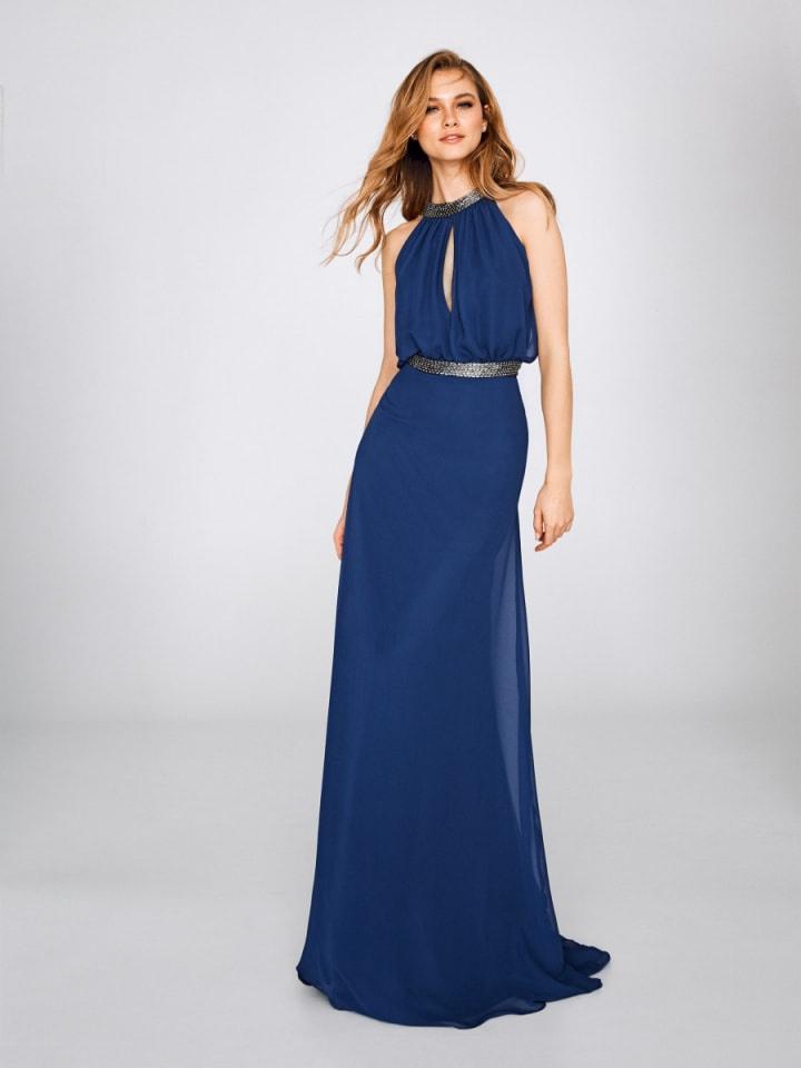 65 vestidos de fiesta azul: el outfit perfecto para la invitada 2019