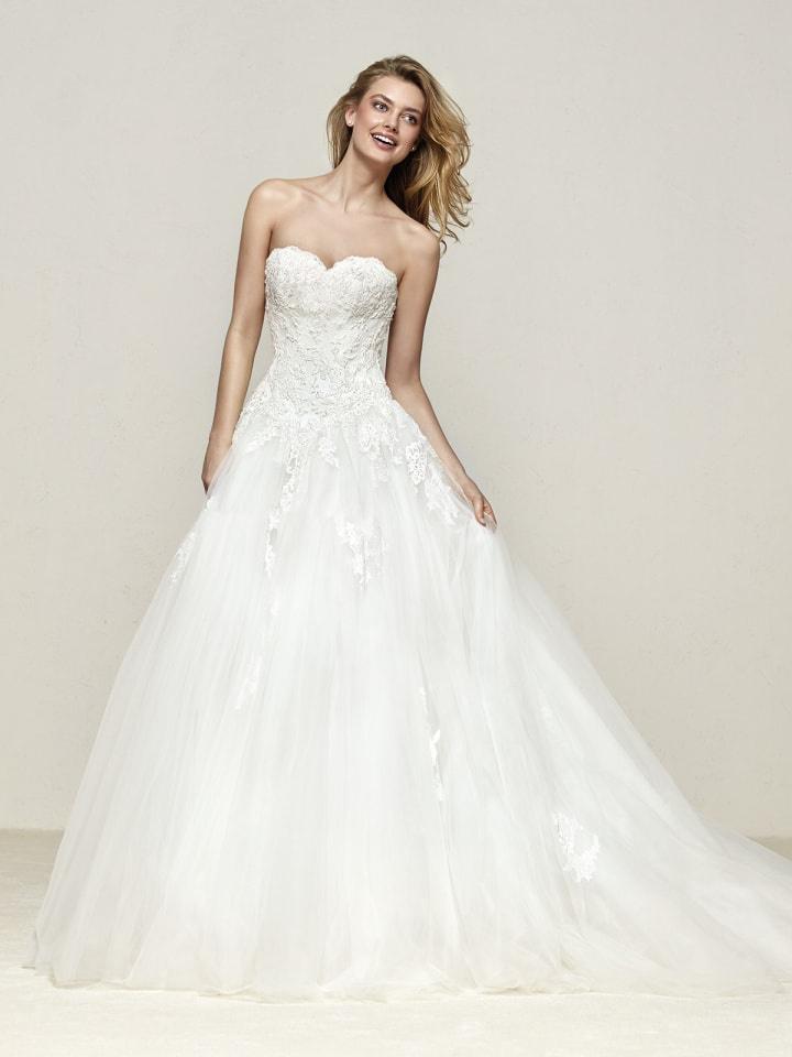 Pronovias