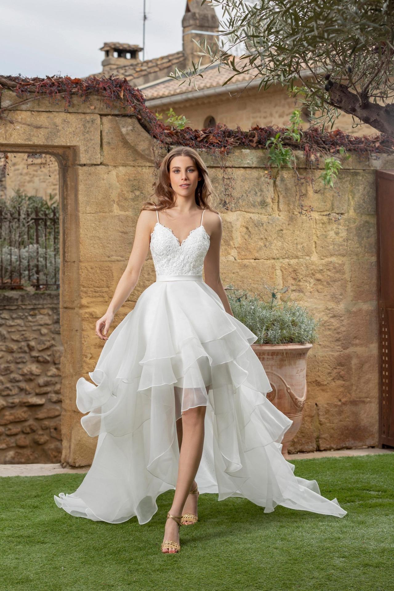 Vestidos de novia civil: 101 diseños con 'wow absoluto'