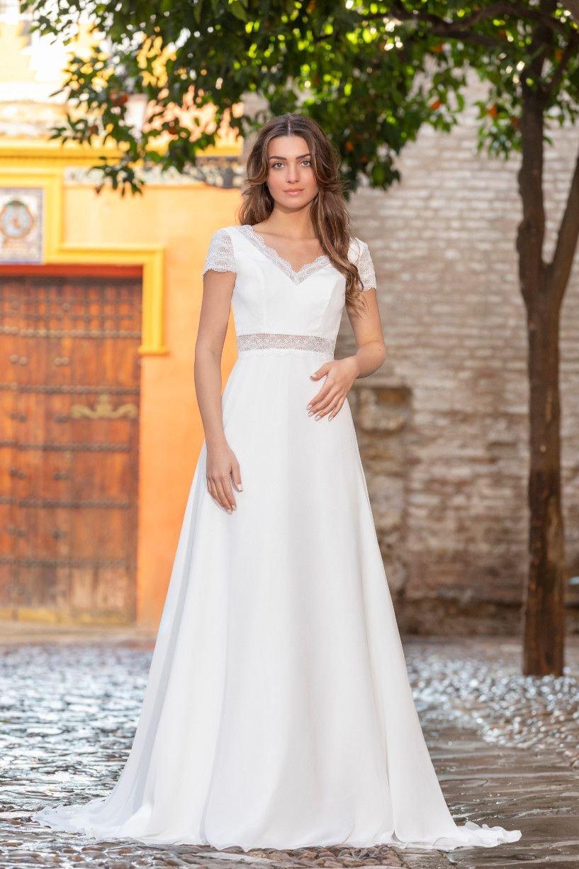 vestido de novia sencillo corte A con escote V