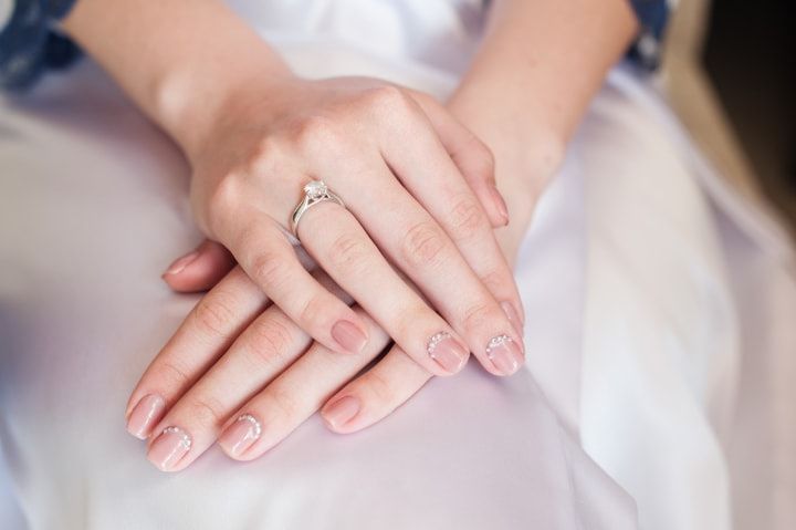 Manicura para novias: 10 estilos tendencia para el día de tu boda
