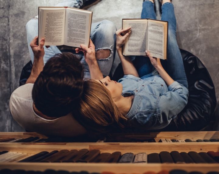 Los 20 mejores libros para leer en pareja