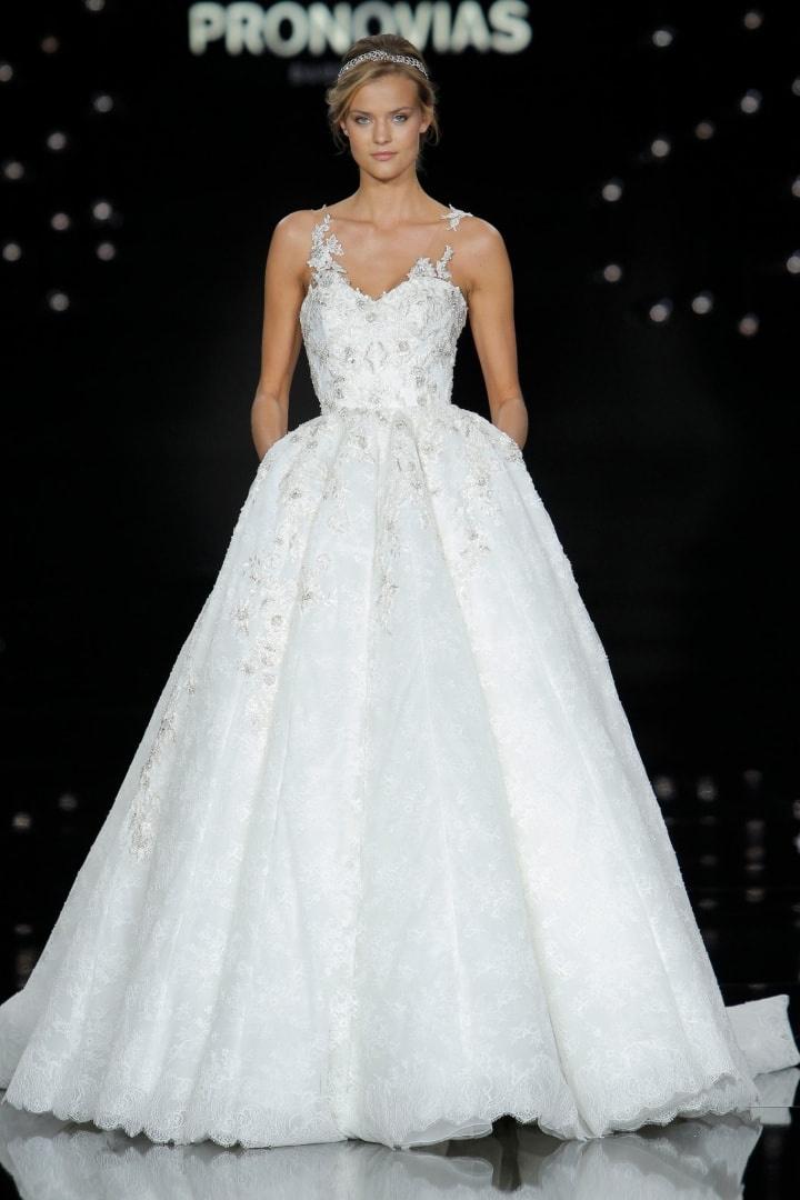 Pronovias