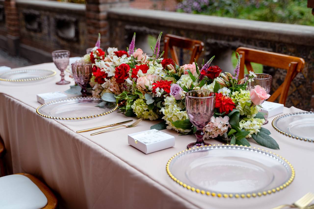 Velas para decorar las mesas o la recepción de boda