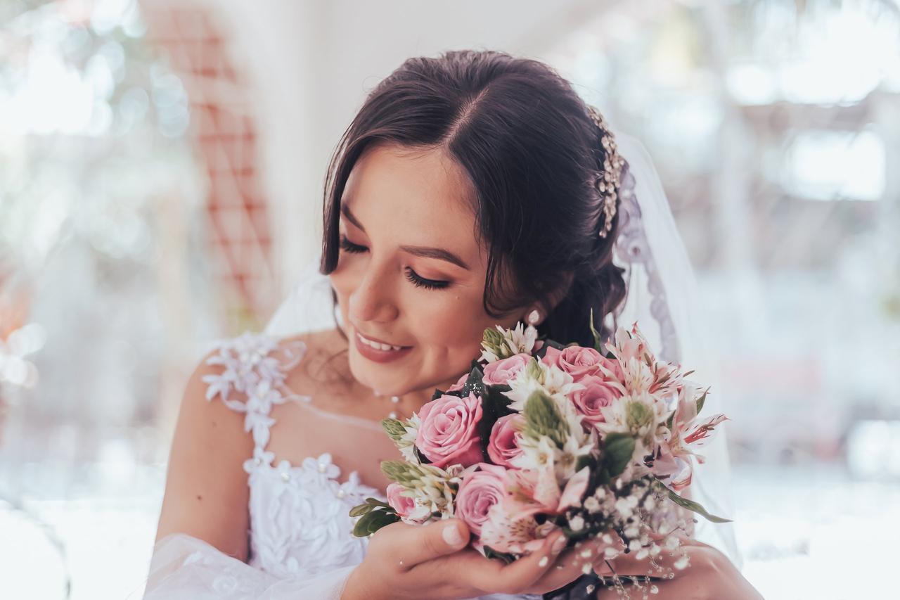 Bouquet de novia con rosas