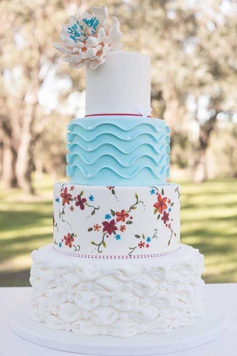 torta de matrimonio en masa elastica