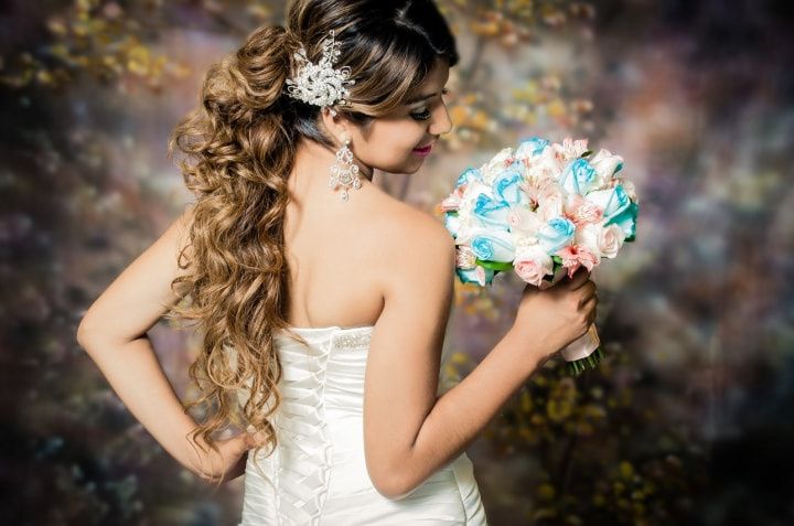 Tratamientos naturales para un cabello deslumbrante en tu matrimonio