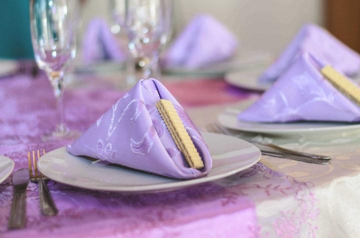 20 ideas para decorar las servilletas de tu matrimonio