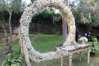 arcos para boda en jardín