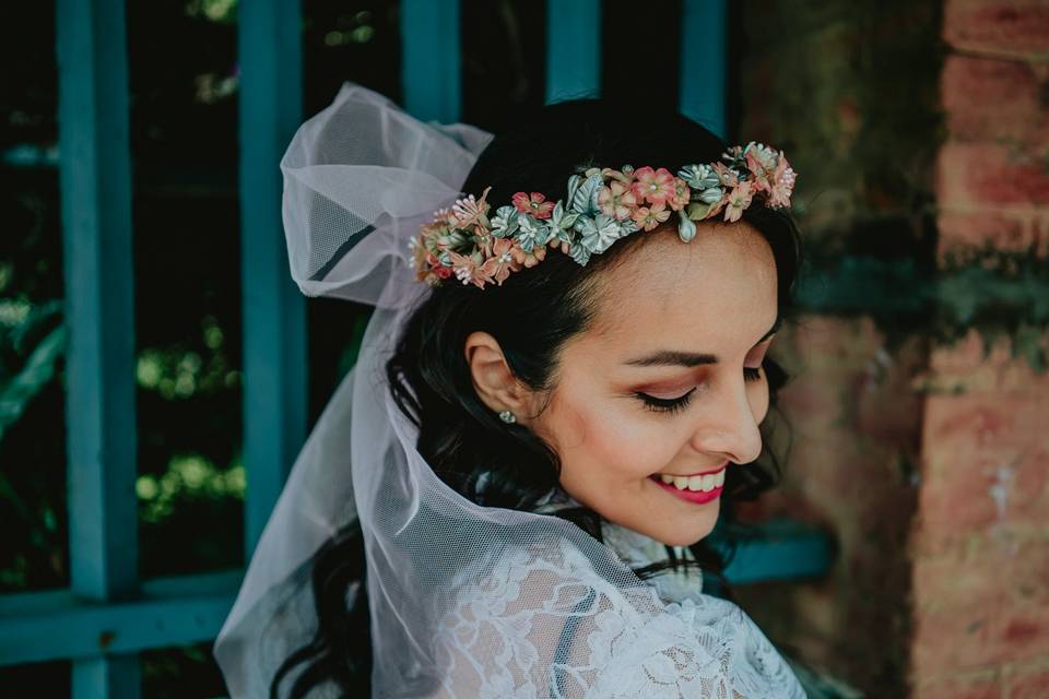 Coronas de flores para novias: 10 para lograr el look bridal