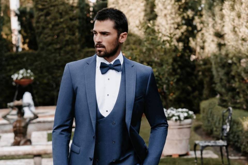 Ternos azules: 40 mejores propuestas para el novio e invitados de boda