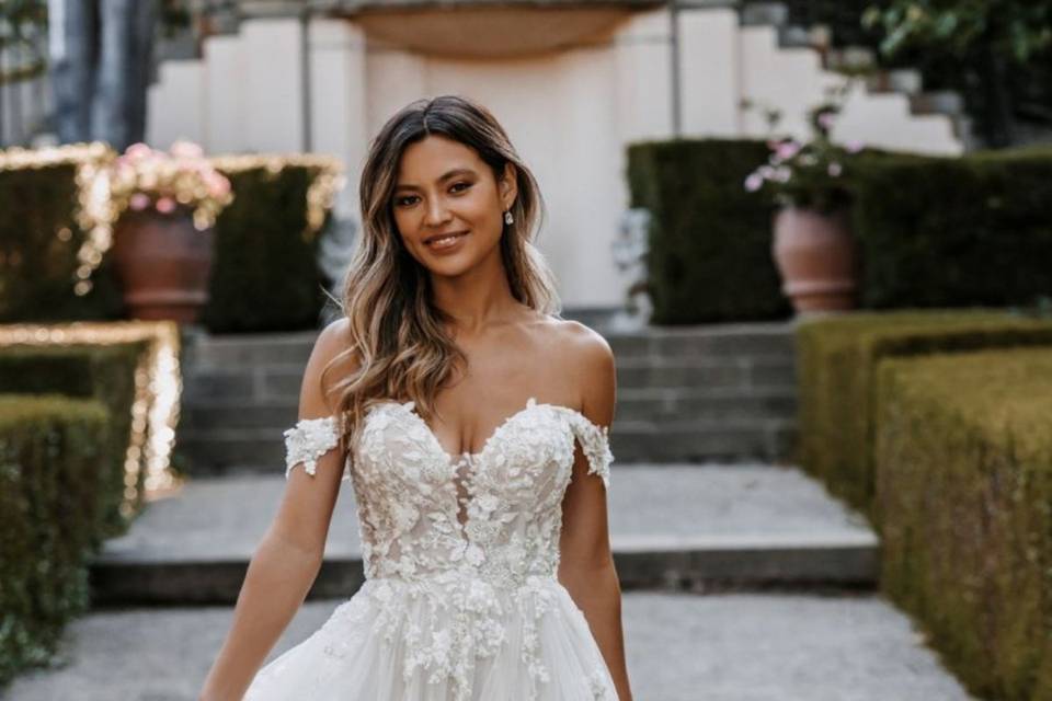 Vestidos de novia elegantes con Allure Bridals 2022