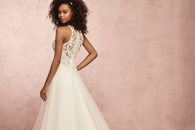 35 Vestidos De Novia Que Alargaran Tu Figura Atencion Novias Bajitas