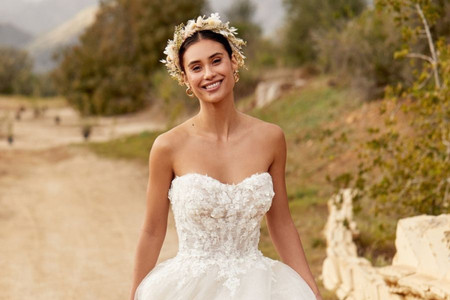 101 vestidos de novia para matrimonio de día 2022/2023: ¡los diseños más espectaculares!