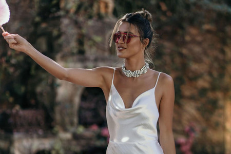 Estos son los 30 vestidos de novia lenceros ¡más trendy, minimalistas y elegantes!