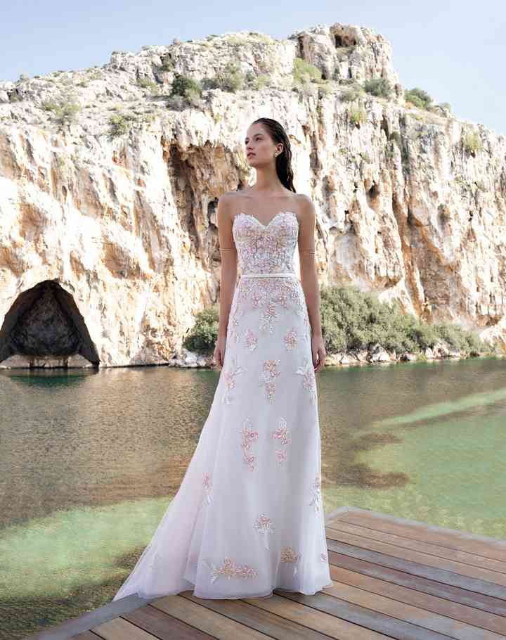60 Vestidos De Novia 2020 Para Un Matrimonio De Dia Preparate Para Deslumbrar