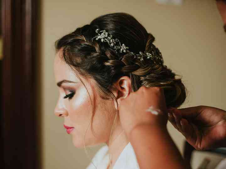 25 Monos Bajos Para Tu Matrimonio Un Peinado Atemporal Inspirado En Reinas