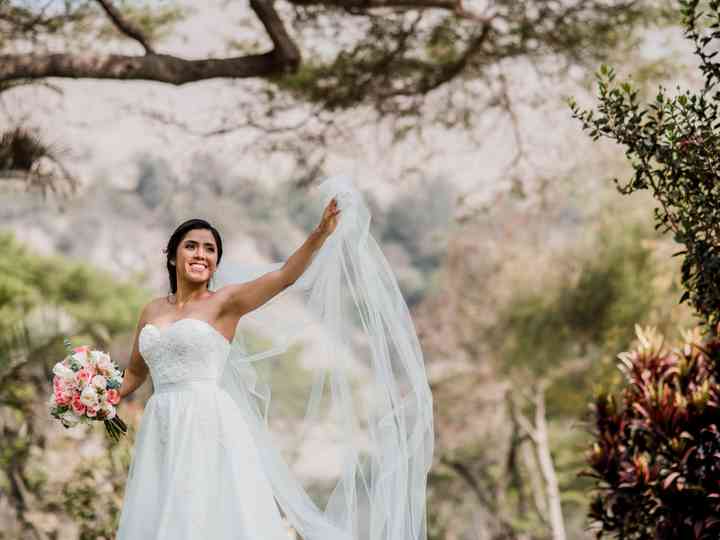 Vestidos De Novia Con Cola O Sin Cola Cual Eliges