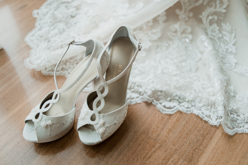 Zapatos de novia: Los tips que necesitas saber  👠 1