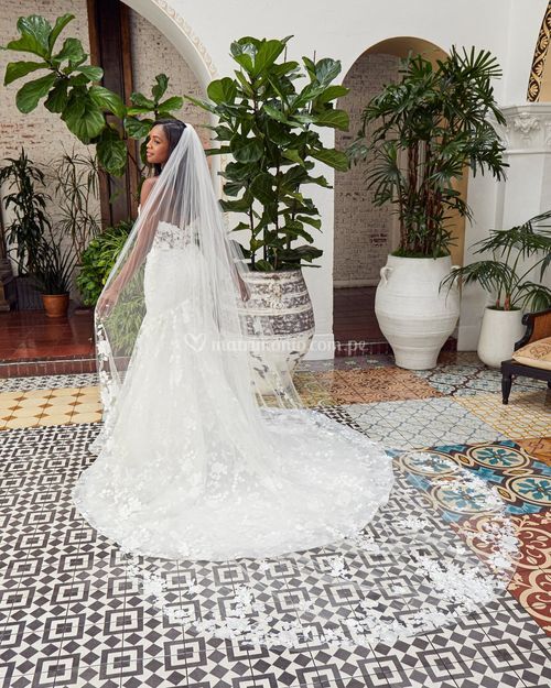 MAREN, Beloved By Casablanca Bridal
