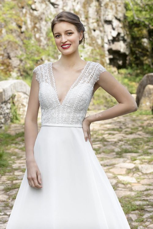 BM-22-29, Boheme from Mikonos By The Sposa Group Italia