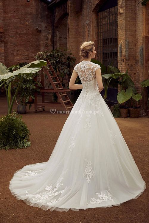 211-13, Miss Kelly By The Sposa Group Italia
