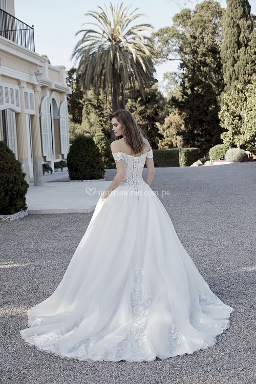 221-21, Miss Kelly By The Sposa Group Italia
