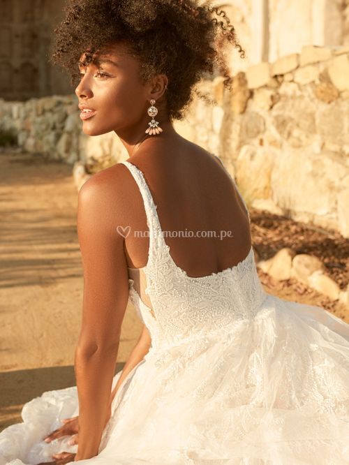 Zyranda, Maggie Sottero