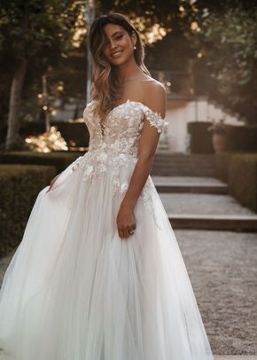 9914, Allure Bridals