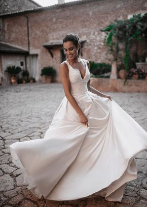 Dasha, Allure Bridals