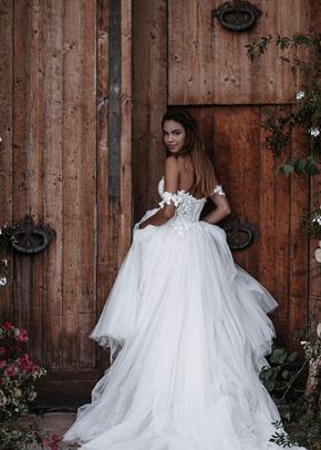 Caprice, Allure Bridals