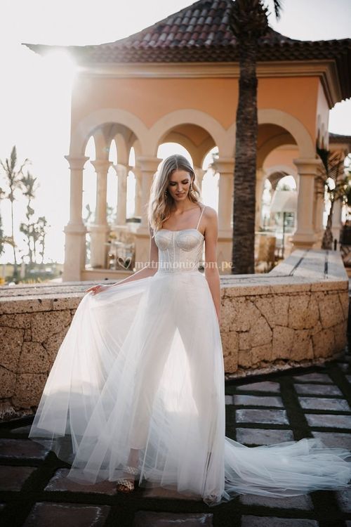 E269, Allure Bridals