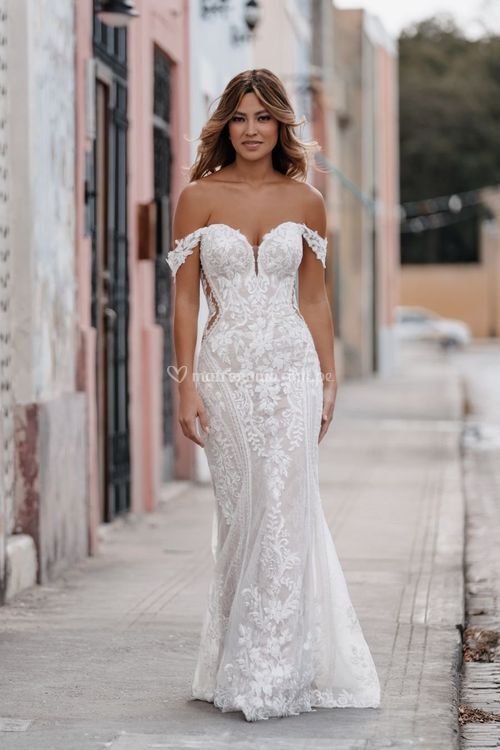 9962, Allure Bridals