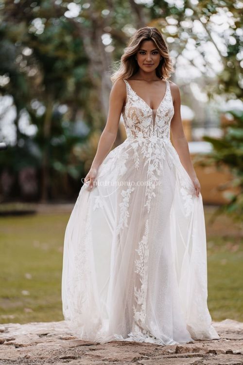 9959, Allure Bridals