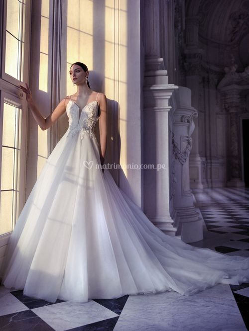 leonarda, Atelier Pronovias