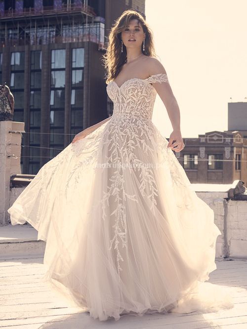 Oriana, Maggie Sottero