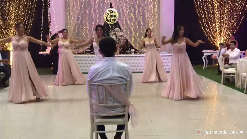 Baile en la boda de Aracely