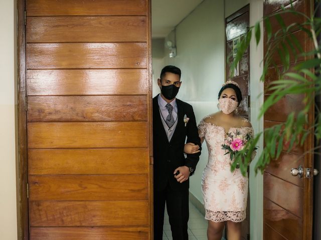 El matrimonio de Renzo y Evelyn en Santiago de Surco, Lima 3