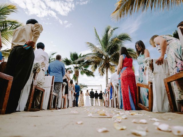 El matrimonio de Daniel y Andrea en Canoas de Punta Sal, Tumbes 56