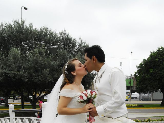 El matrimonio de Tonny y Solange en San Miguel, Lima 24
