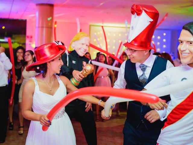 El matrimonio de Guillermo y Verónica en Santiago de Surco, Lima 18
