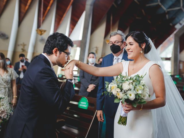 El matrimonio de Alvaro y Andrea en San Borja, Lima 26