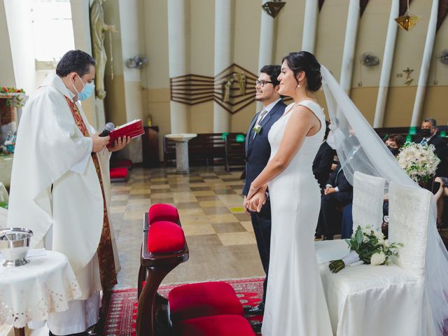 El matrimonio de Alvaro y Andrea en San Borja, Lima 32