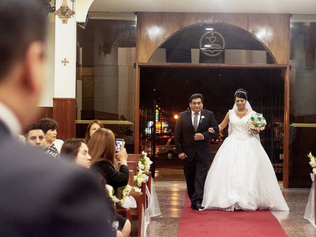 El matrimonio de Javier y Tania en San Borja, Lima 24
