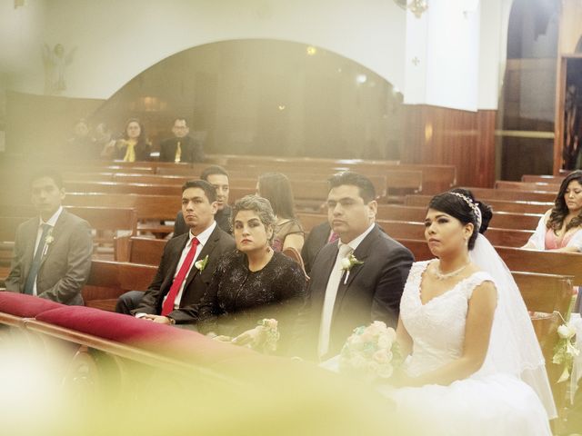 El matrimonio de Javier y Tania en San Borja, Lima 28