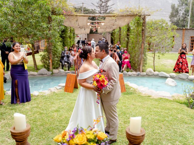 El matrimonio de Carlos y Mariale en Cieneguilla, Lima 25