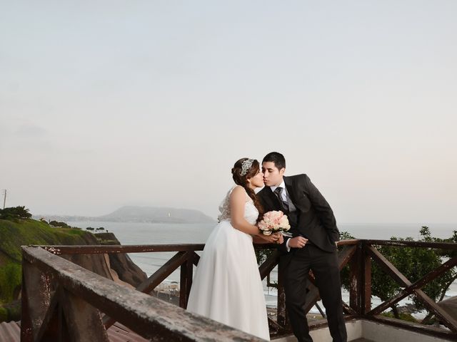 El matrimonio de Henry y Mayra en La Victoria, Lima 19