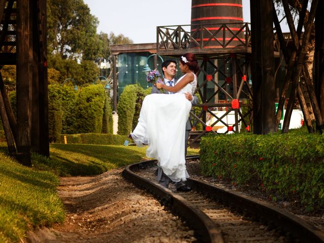 El matrimonio de Carlos y Katerin en Santiago de Surco, Lima 12